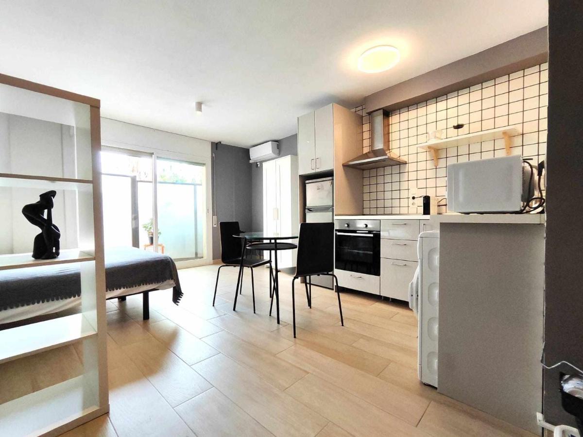 Mazi Apartments Suite Mataro Exterior photo